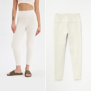 Girlfriend Collective Compressive High Rise Legging Ivory M Medium Compression